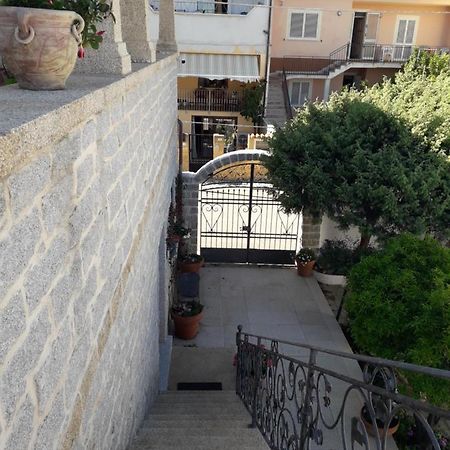 דירות ארזח'ינה Casa Mene' מראה חיצוני תמונה